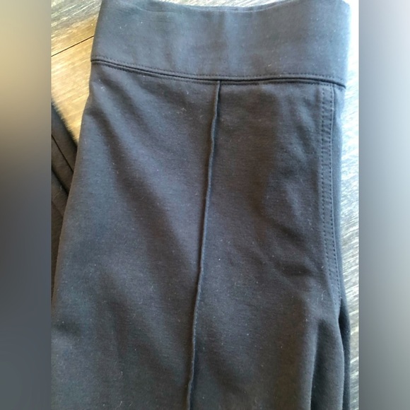 Tahari Arthur Levine Pull On Dress Pant / Front Seam Pull On Pant size 12P - Picture 2 of 5